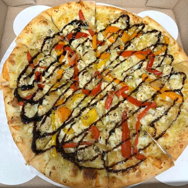 Honey Balsamic Chicken Pizza (Large 14'').