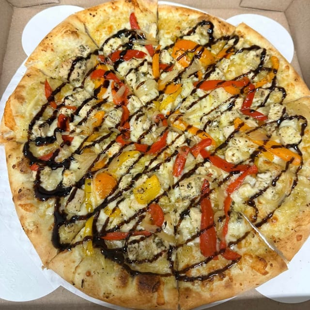 Honey Balsamic Chicken Pizza (10'').